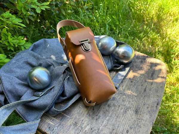 Wecandoo - Réalisez votre sacoche à boules de pétanque en cuir