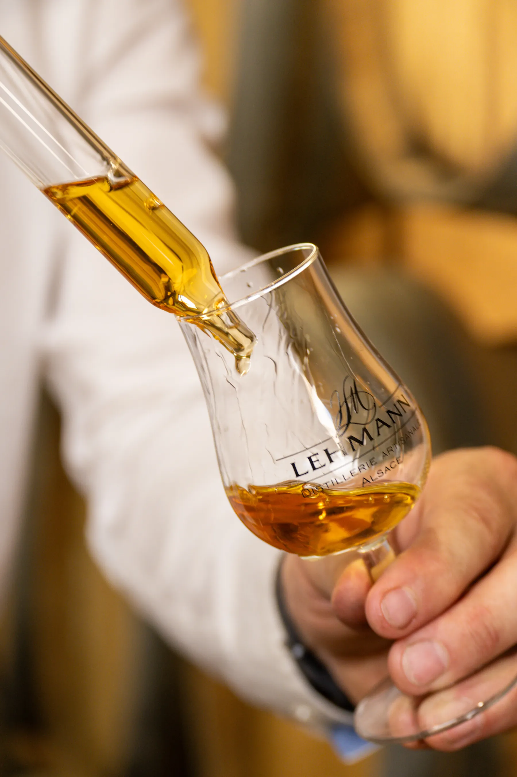 Rassemblez votre équipe pour une expérience de dégustation autour d'accords mets et spiritueux avec Elsa - Image n°4 - Wecandoo