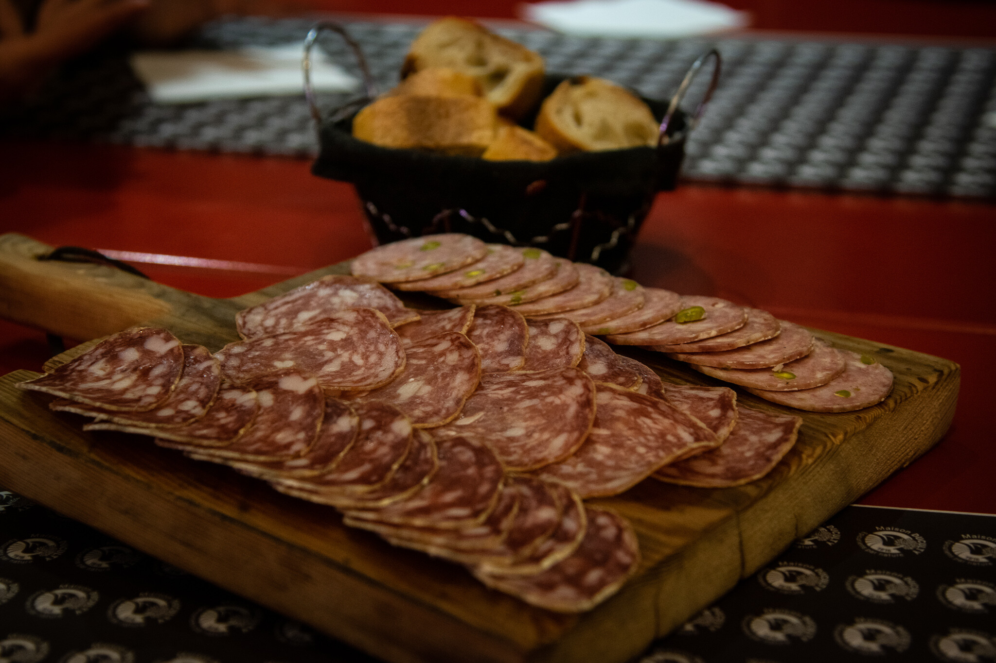 Wecandoo - Rassemblez votre équipe et partez à la découverte de la gastronomie lyonnaise avec Audrey : visite immersive et déjeuner gourmand - Image n°9