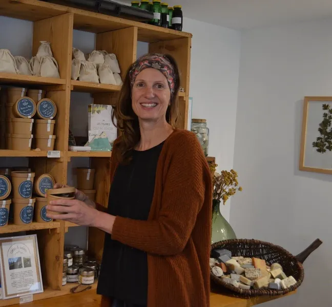 Laetitia : Productrice de plantes et savonnière à Alex
