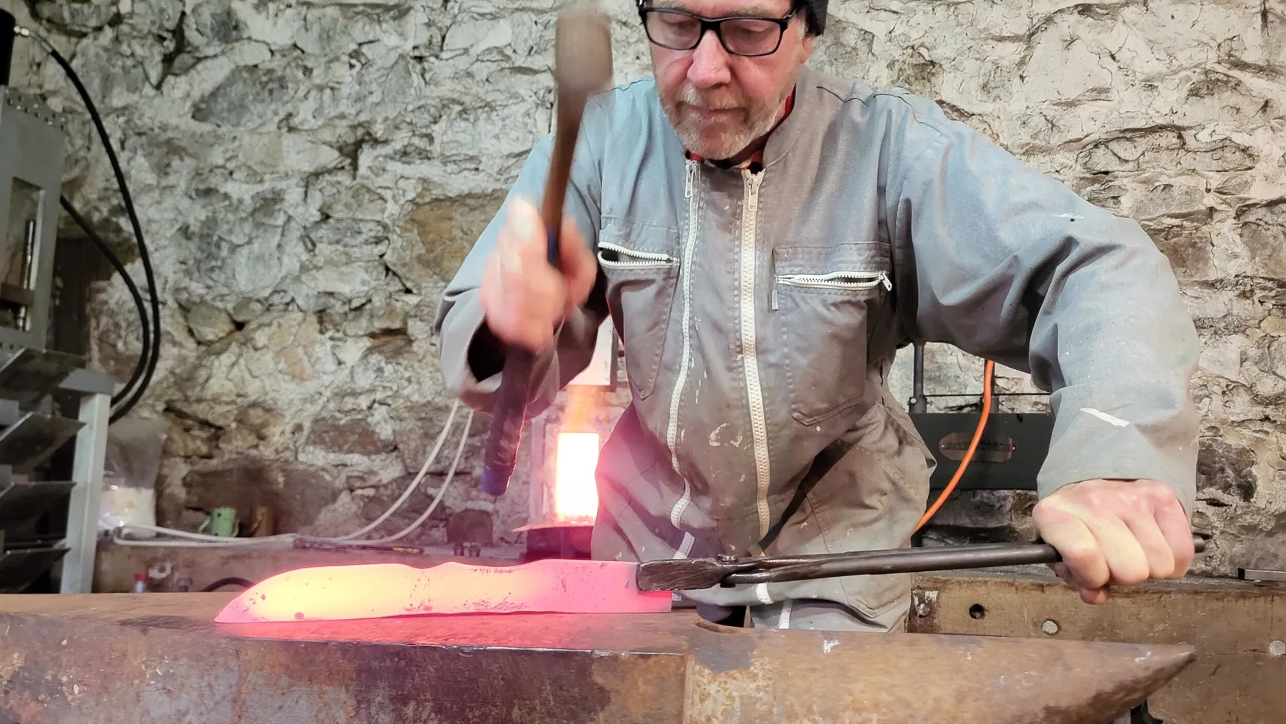 Forgez votre couteau fixe sur une journée avec Arnaud - Image n°2 - Wecandoo