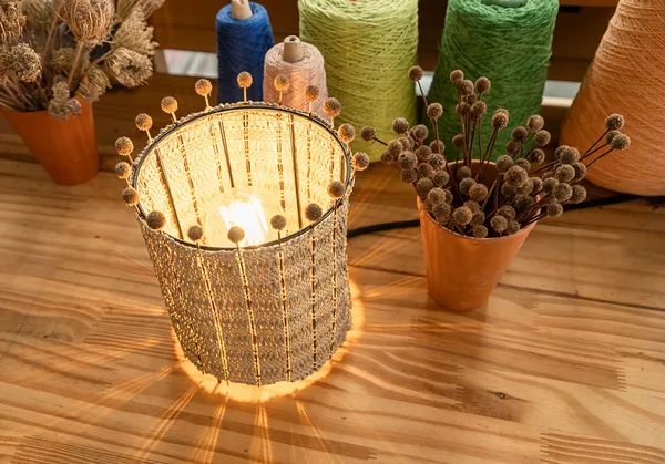 Tissez votre propre luminaire avec Lison - Image n°5 - Wecandoo