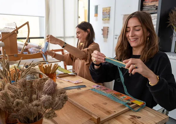 Découvrez le tissage artisanal avec Lison - Image n°3 - Wecandoo