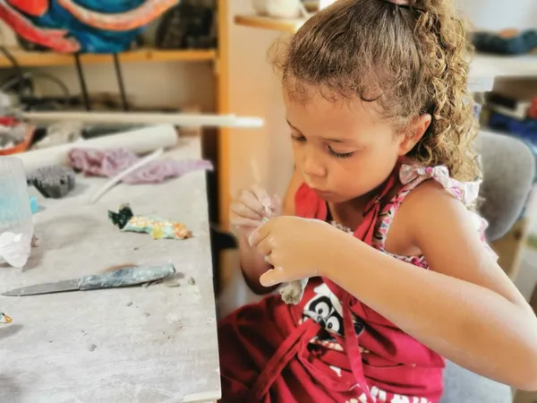 Modelez-votre céramique avec votre enfant, accompagnés par Jean-michel - Image n°1 - Wecandoo