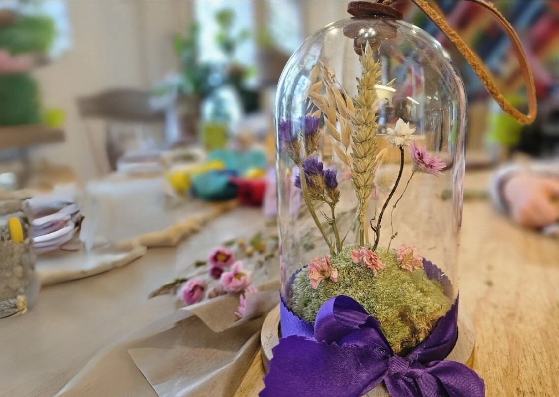 Fabriquez une cloche fleurie avec votre enfant