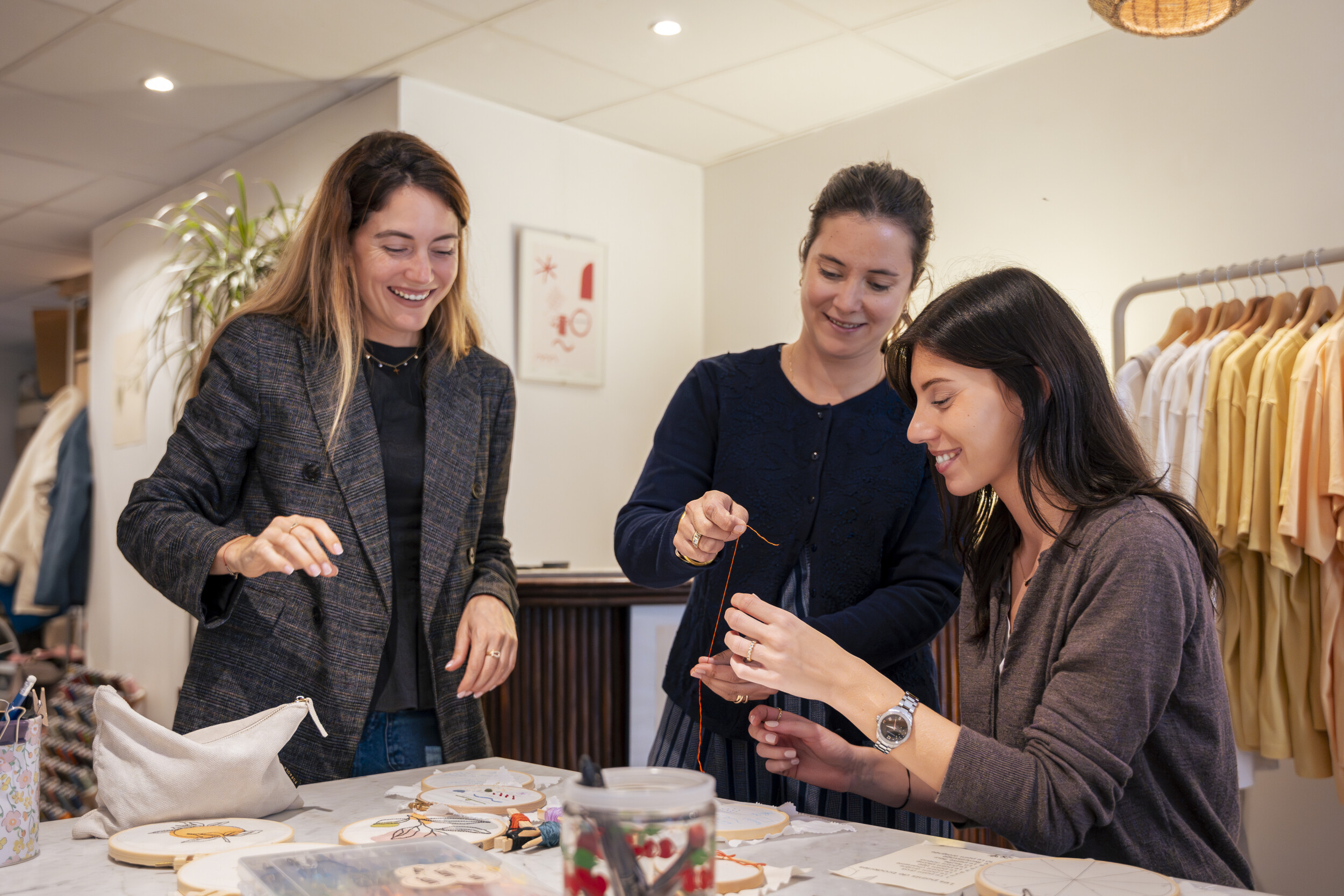 Wecandoo - Initiez-vous à la broderie dans votre lieu - Image n°4