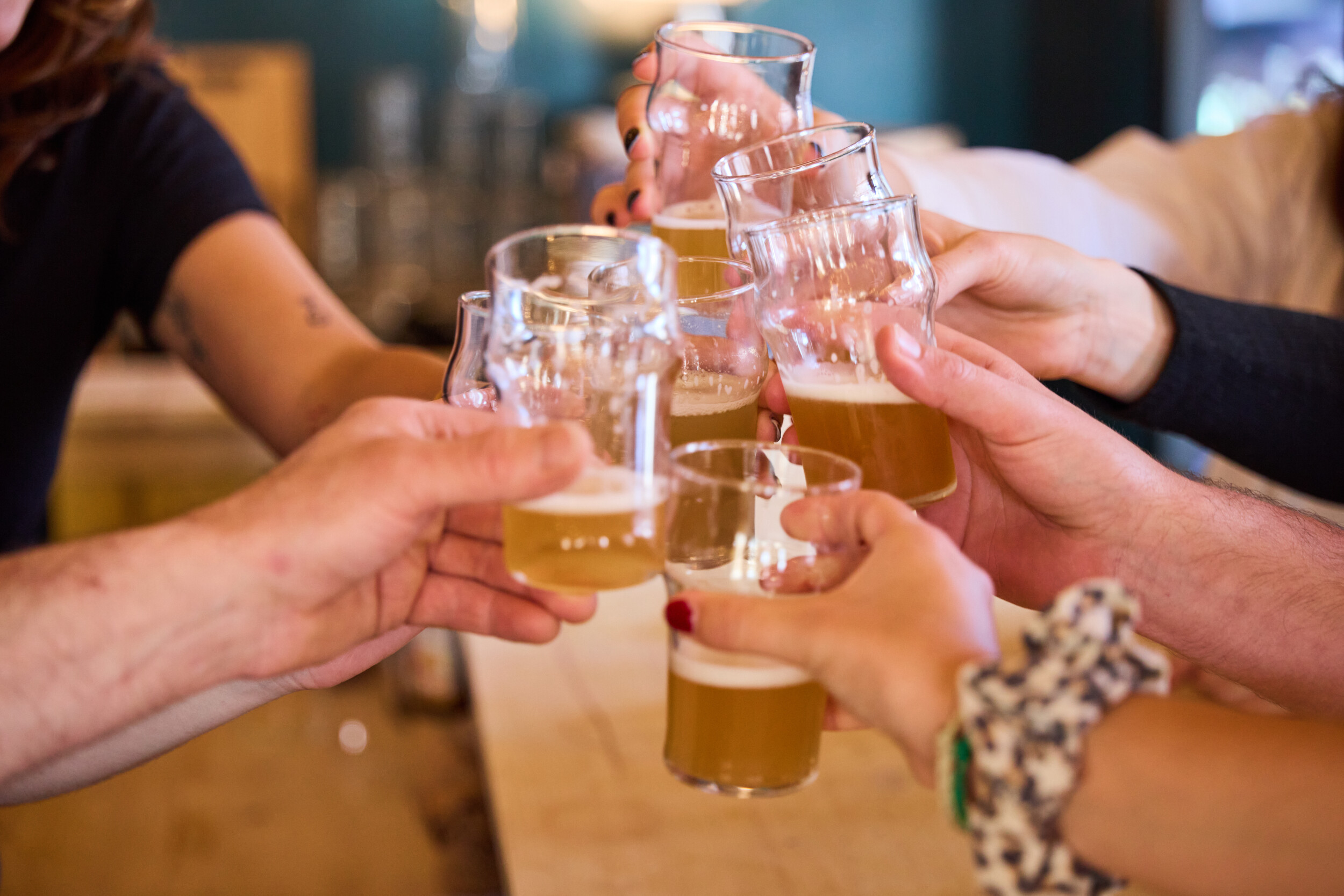 Dégustez 6 bières artisanales en groupe