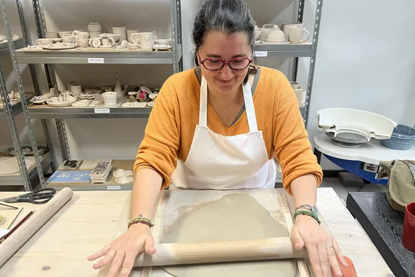 Modelez votre duo de vases muraux avec Elena - Image n°4 - Wecandoo