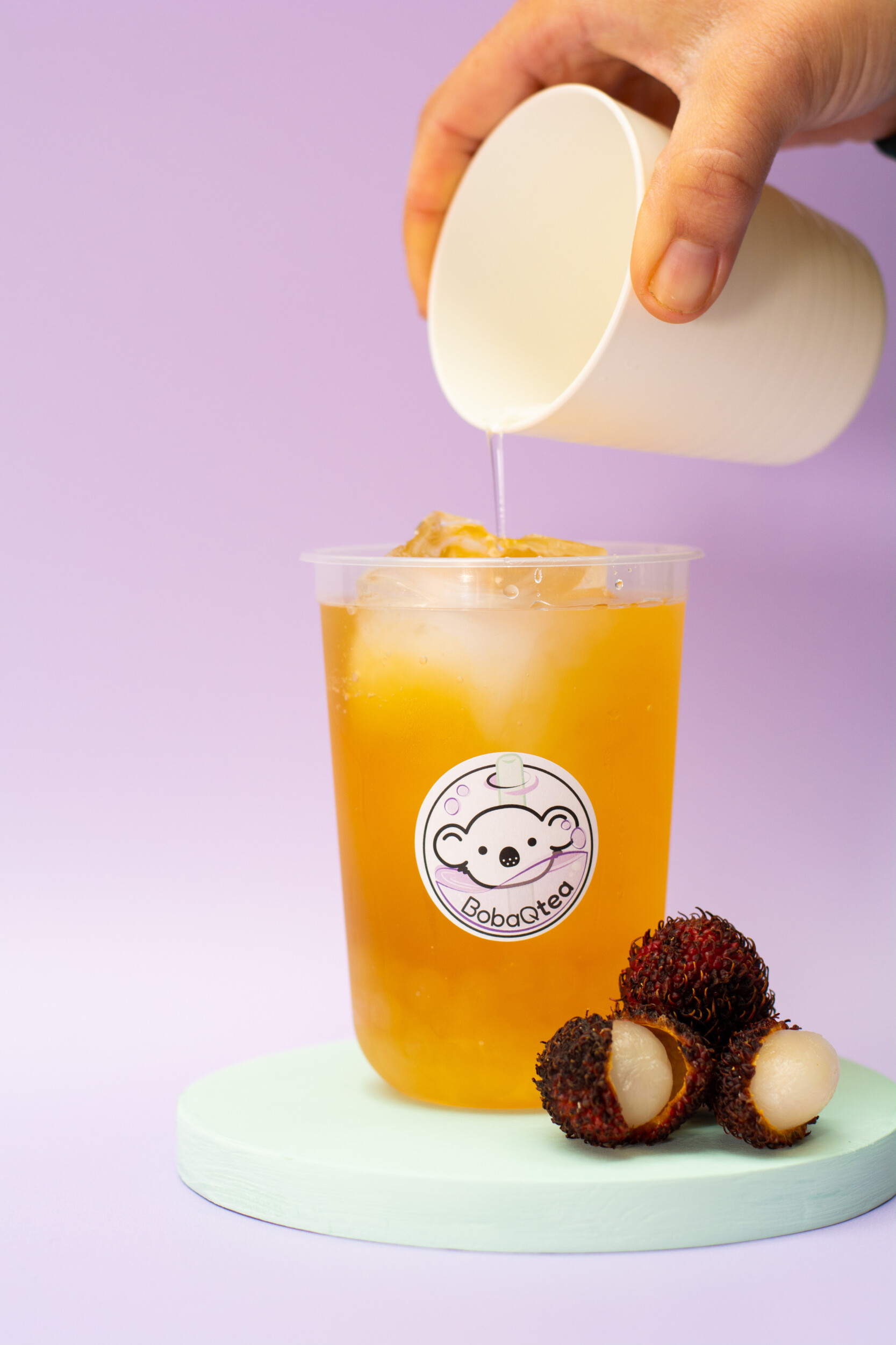 Wecandoo - Get your team together and learn how to make bubble tea with Avital and Saskia - Image n°5