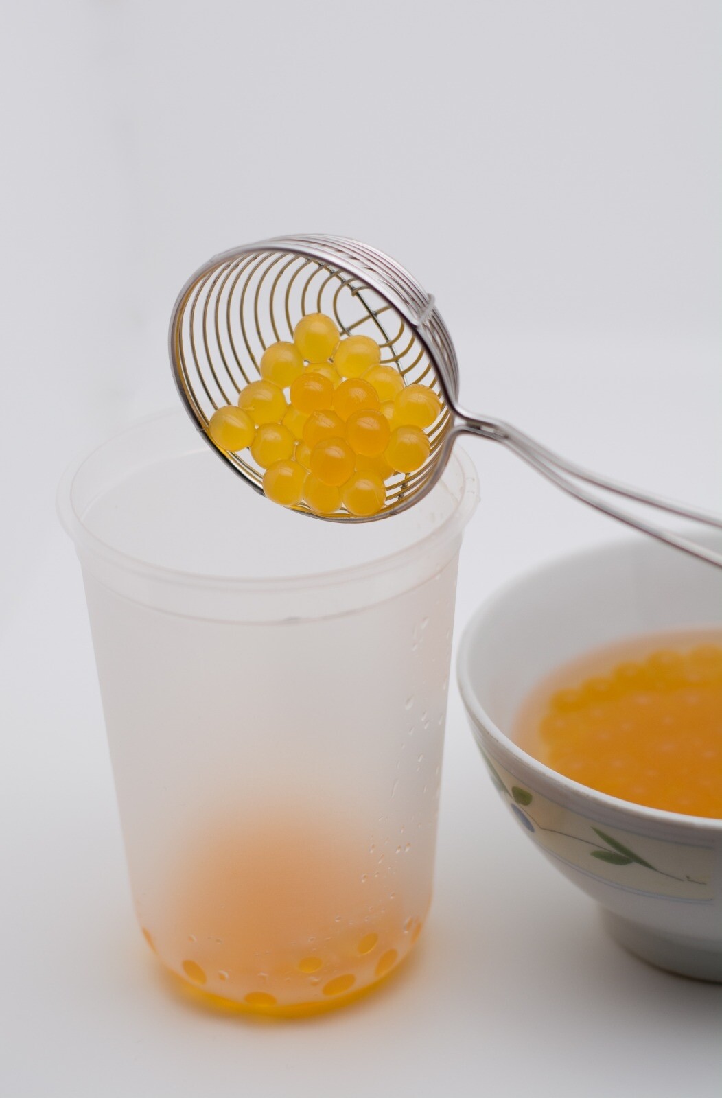 Wecandoo - Get your team together and learn how to make bubble tea with Avital and Saskia - Image n°2