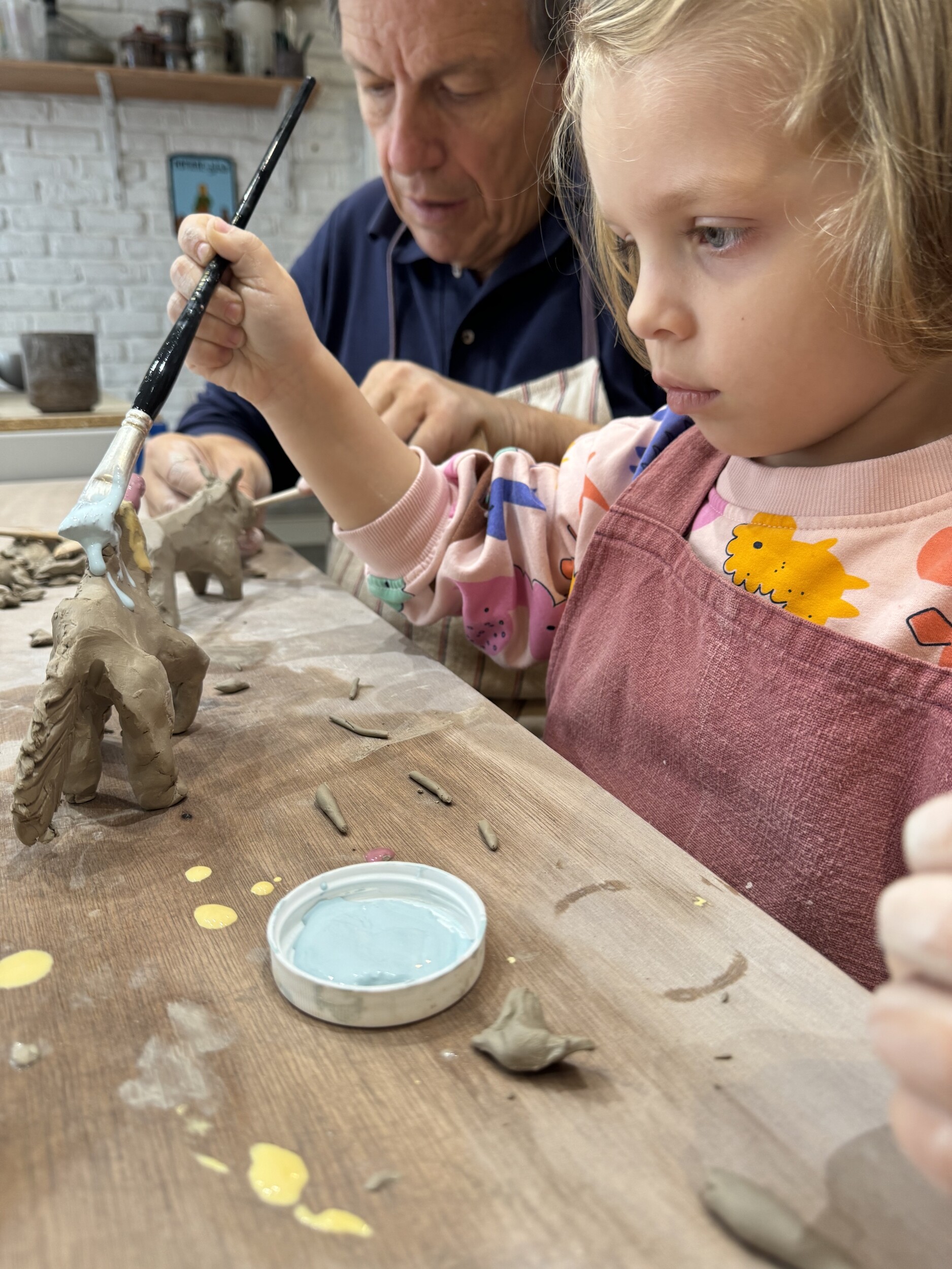 Wecandoo - Découvrez la poterie en duo avec votre enfant accompagnés par Laura - Image n°1