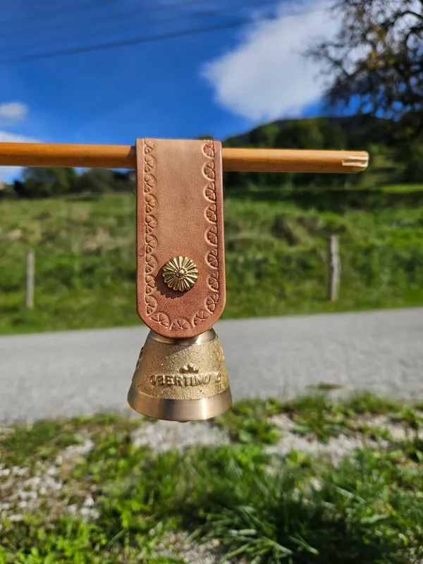 Créez votre propre clochette savoyarde avec Audrey - Image n°4 - Wecandoo