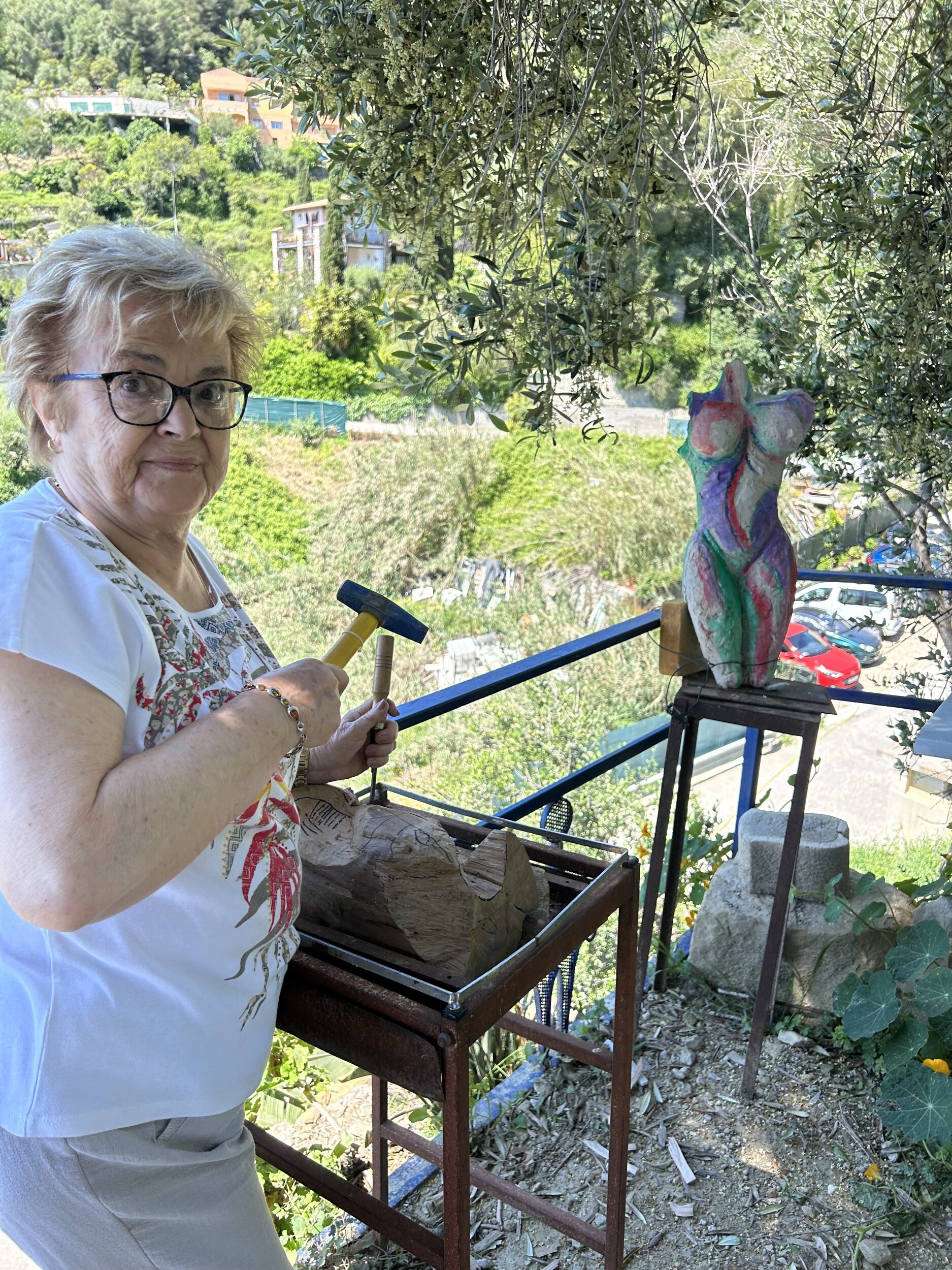 Wecandoo - Initiez-vous à la sculpture sur bois avec Nicole - Image n°2