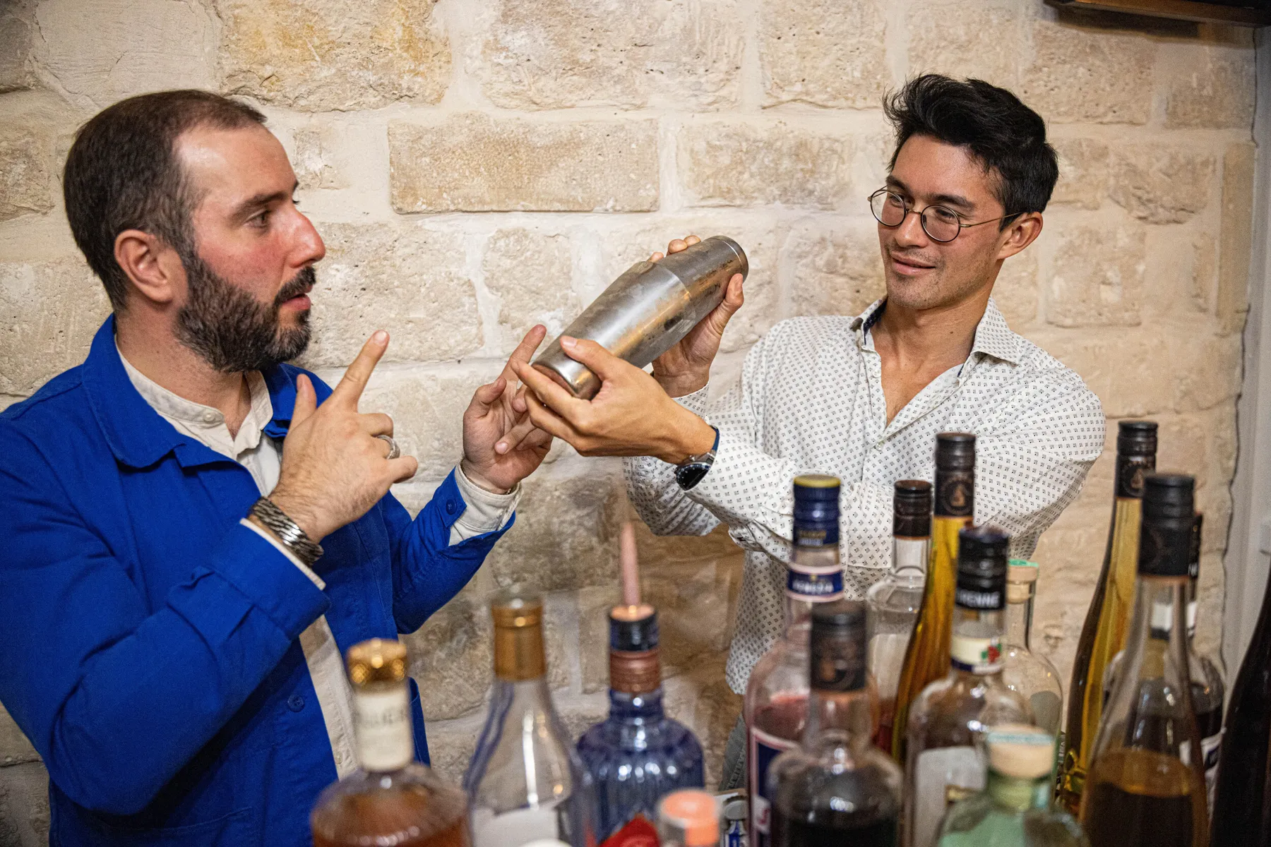 Initiez-vous à la mixologie moderne en duo avec Baptiste et son équipe - Image n°1 - Wecandoo