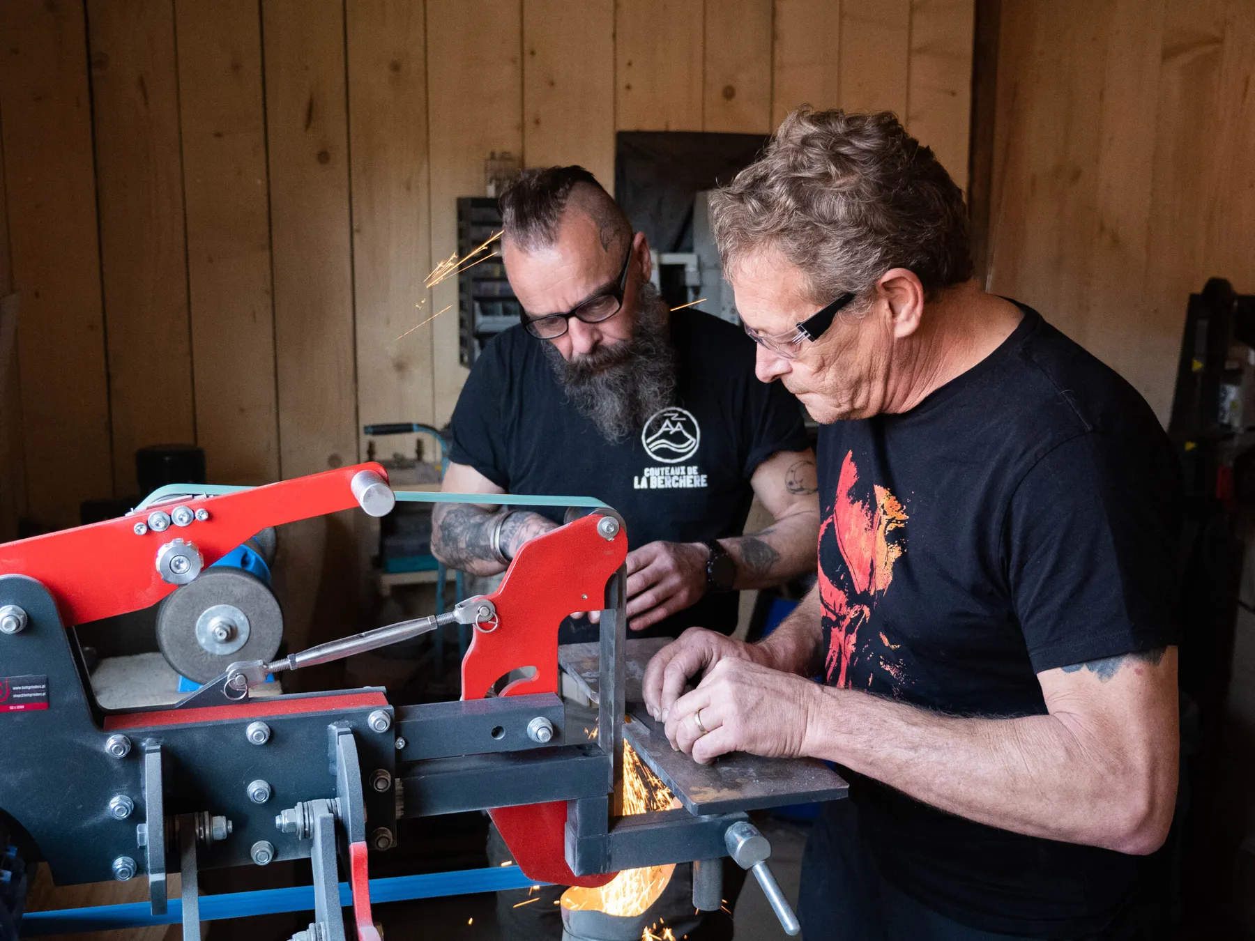 Réalisez votre couteau de table en acier avec style brut - Image n°3 - Wecandoo