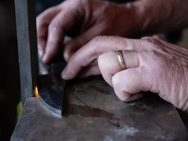 Forgez votre couteau droit de table - Image n°1 - Wecandoo