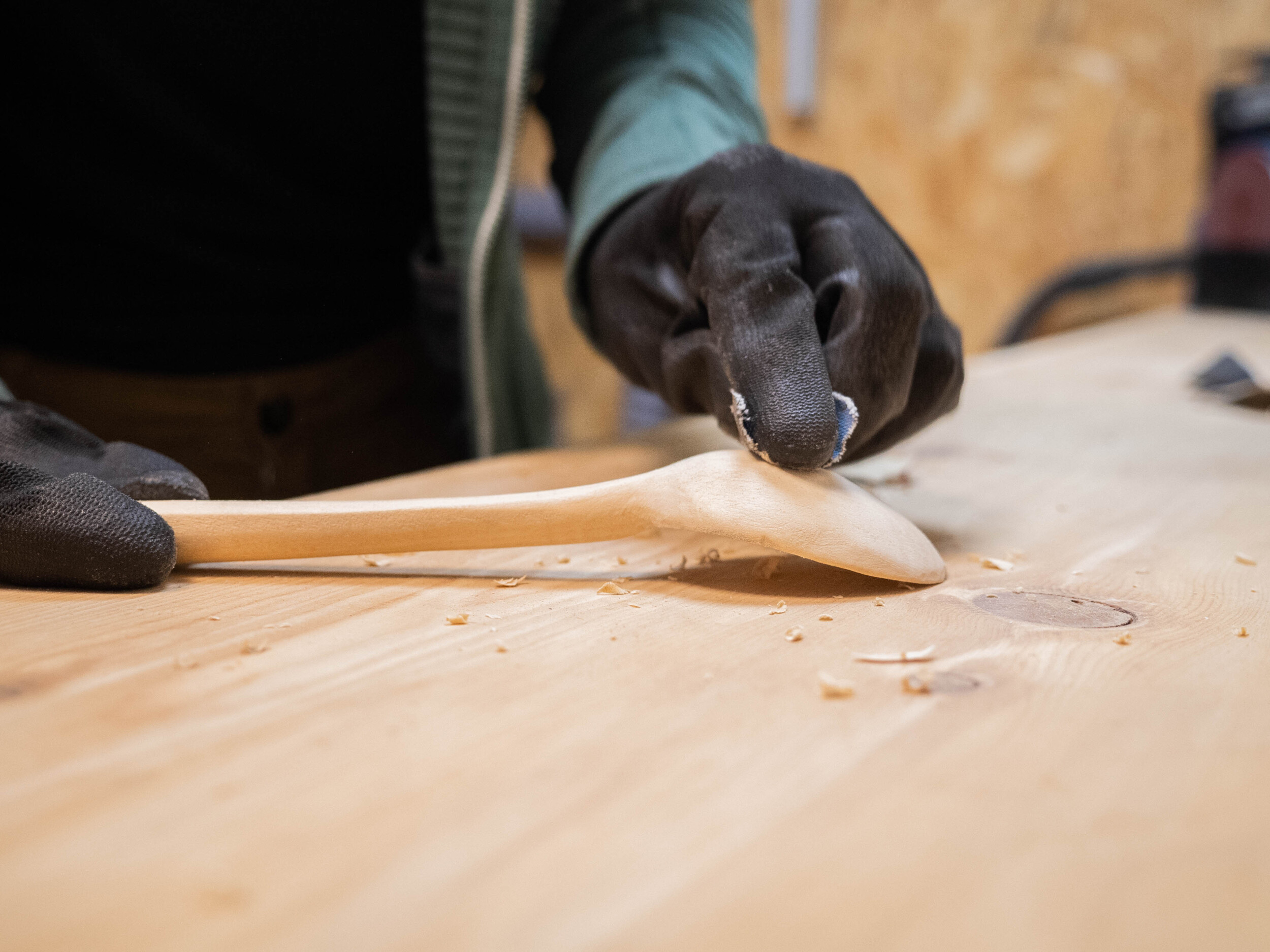 Wecandoo - Sculptez votre cuillère en bois avec Hugo - Image n°4