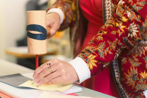 Initiez-vous à la petite maroquinerie en groupe avec Séverine - Afbeelding nr. 2 - Wecandoo