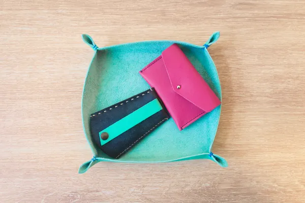 Initiez-vous à la petite maroquinerie en groupe avec Séverine - Afbeelding nr. 5 - Wecandoo