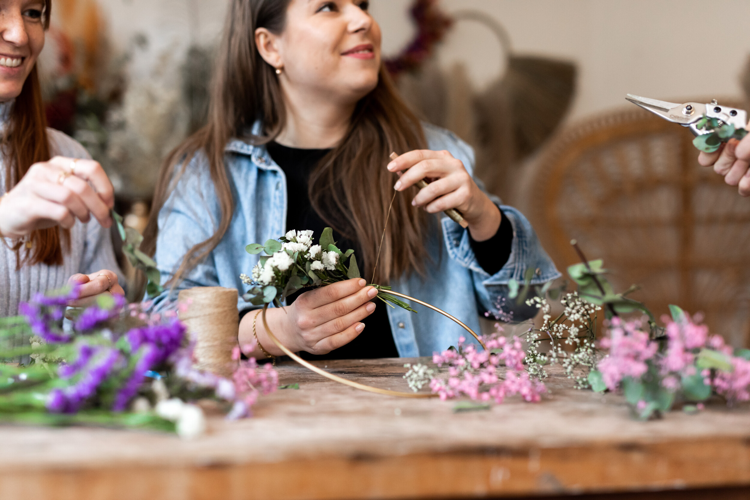 Wecandoo - Fabriquez votre couronne de saison avec Aurélie - Image n°1