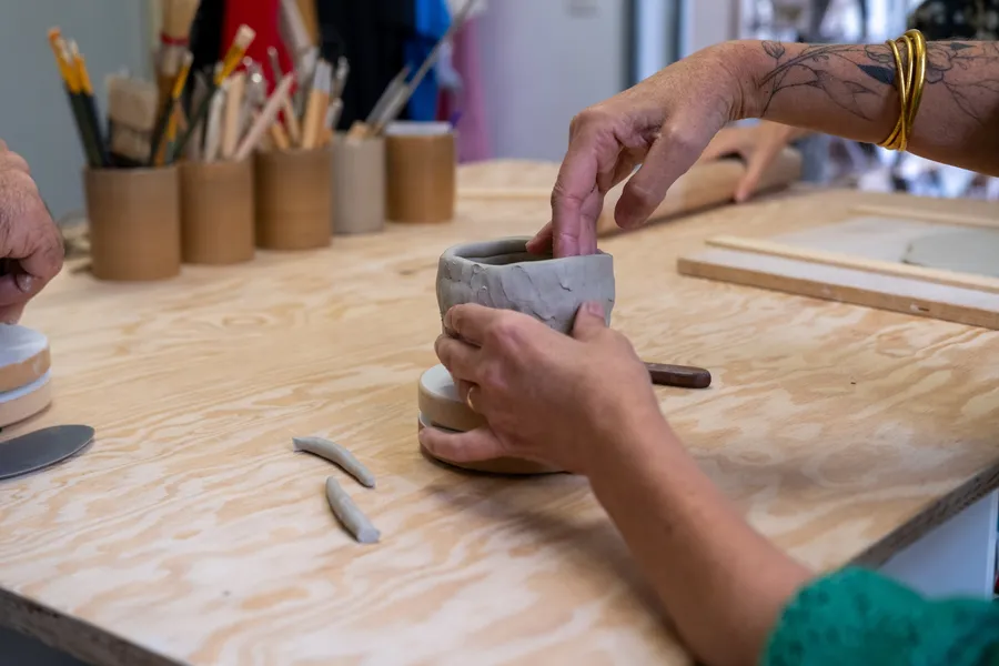 Initiez-vous au modelage avec Camille - Image n°1 - Wecandoo