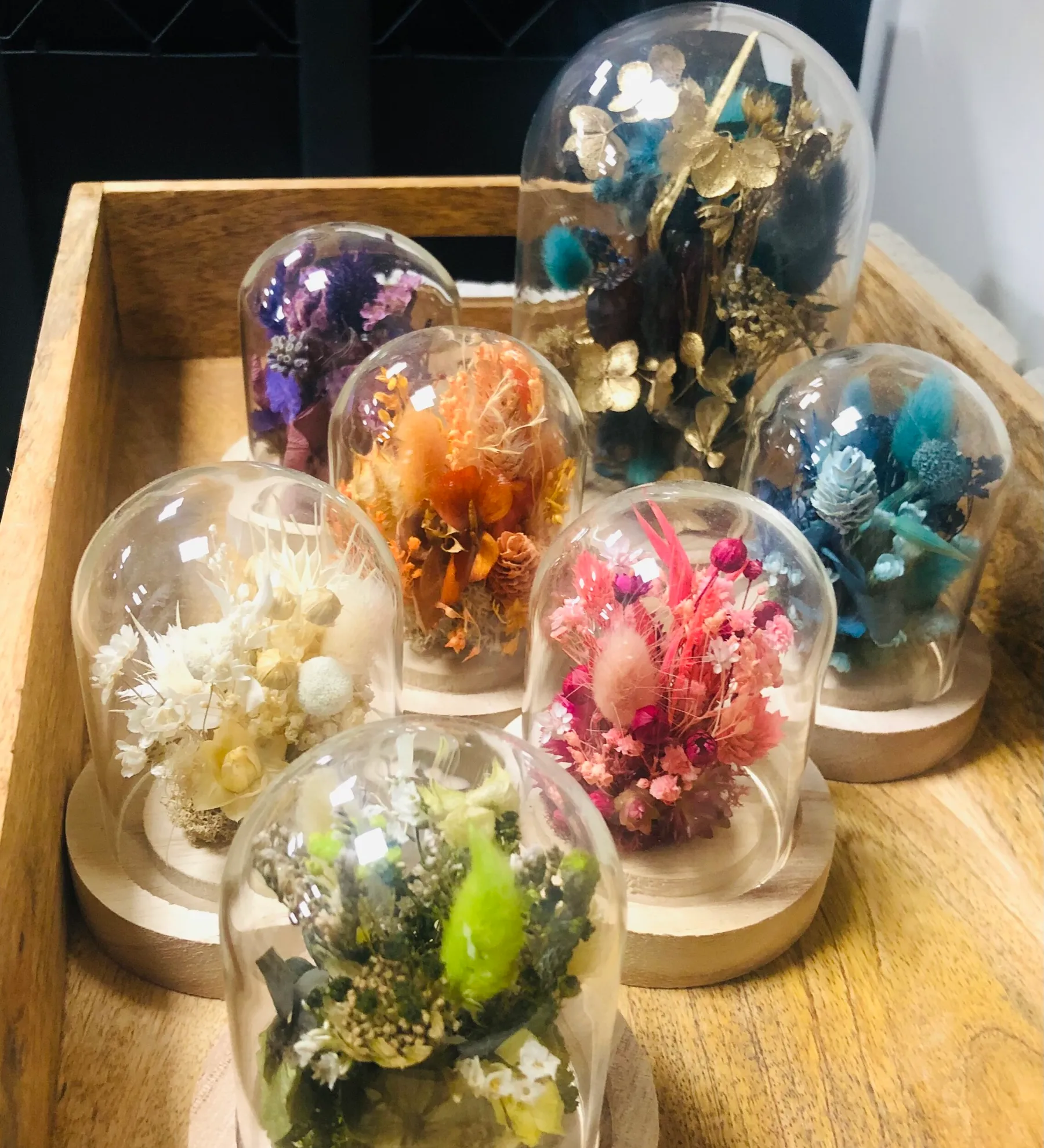 Fabriquez votre cloche de fleurs séchées avec Kaya - Image n°3 - Wecandoo