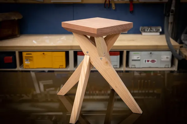 Wecandoo - Fabriquez votre tabouret