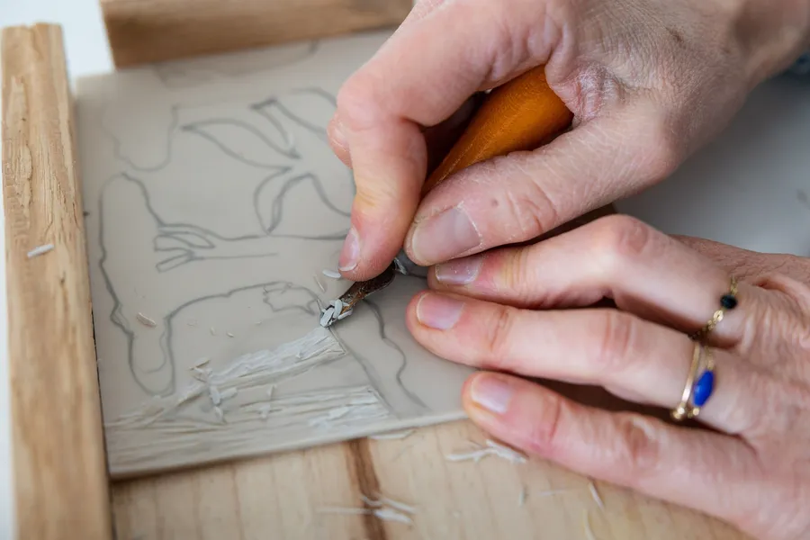 Découvrez l'eau-forte et l'aquatinte avec Leila - Afbeelding nr. 1 - Wecandoo