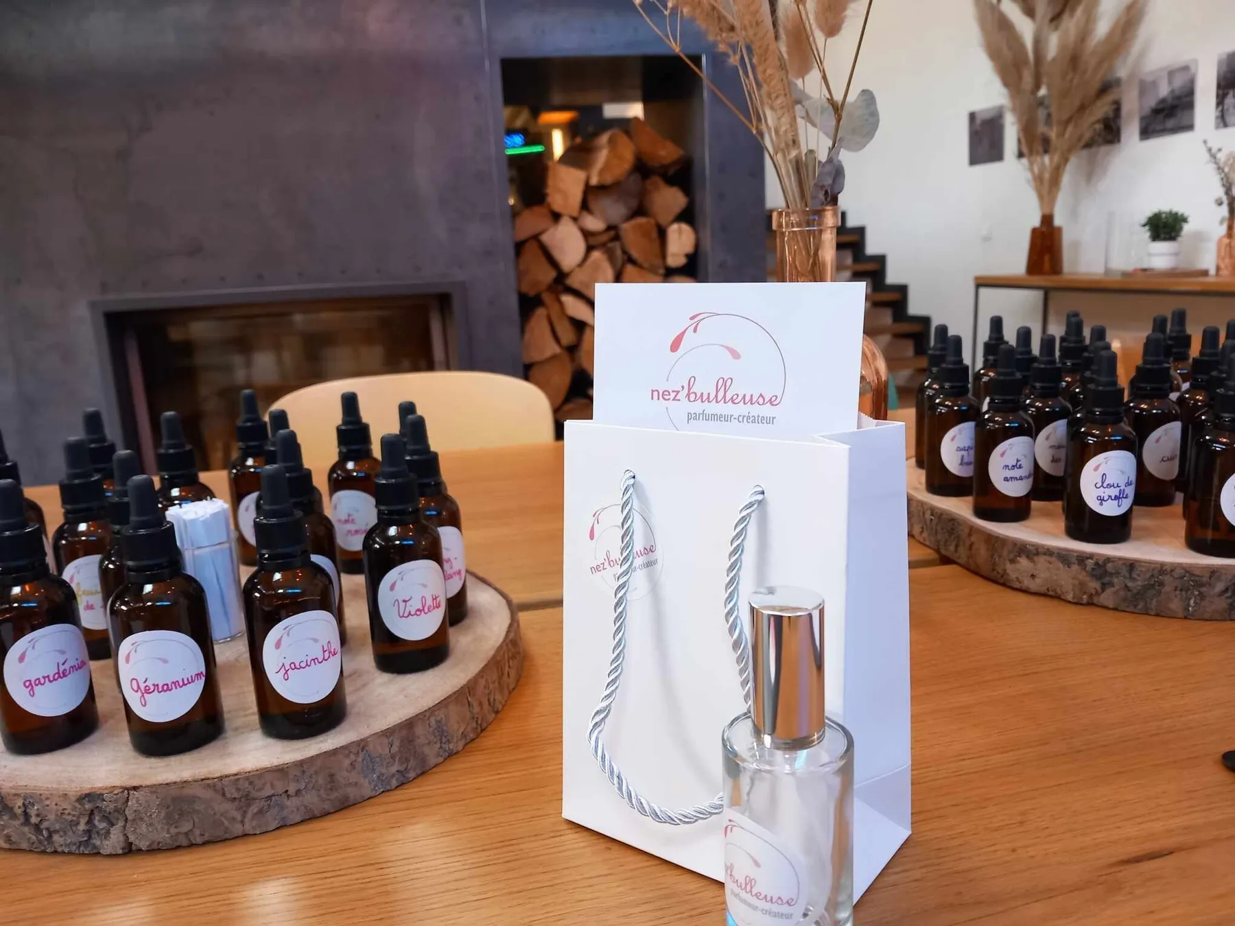 Composez votre parfum avec Nathalie - Image n°1 - Wecandoo