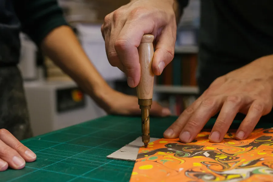 Réalisez votre cahier à couture 3 points avec Yohana - Afbeelding nr. 1 - Wecandoo