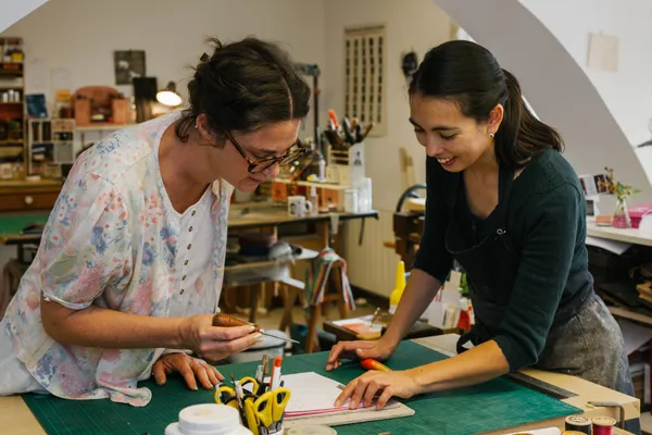 Réalisez votre cahier à couture 3 points avec Yohana - Afbeelding nr. 4 - Wecandoo