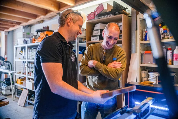 Fabriquez votre planche à découper et votre spatule en bois avec David - Image n°4 - Wecandoo