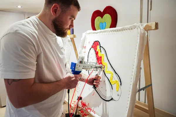 Découvrez le tufting avec Andréa - Image n°3 - Wecandoo