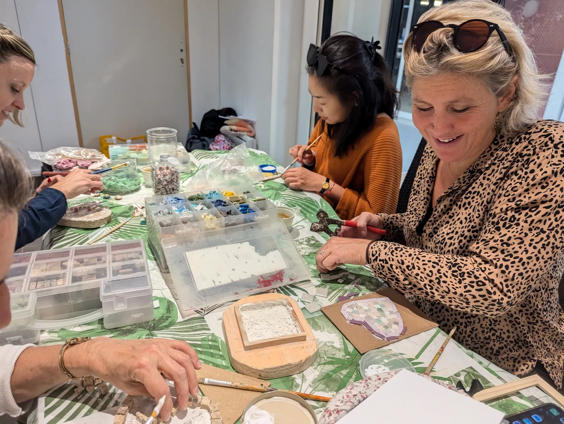 Initiez-vous à la mosaïque sur une journée avec Eve - Image n°2 - Wecandoo