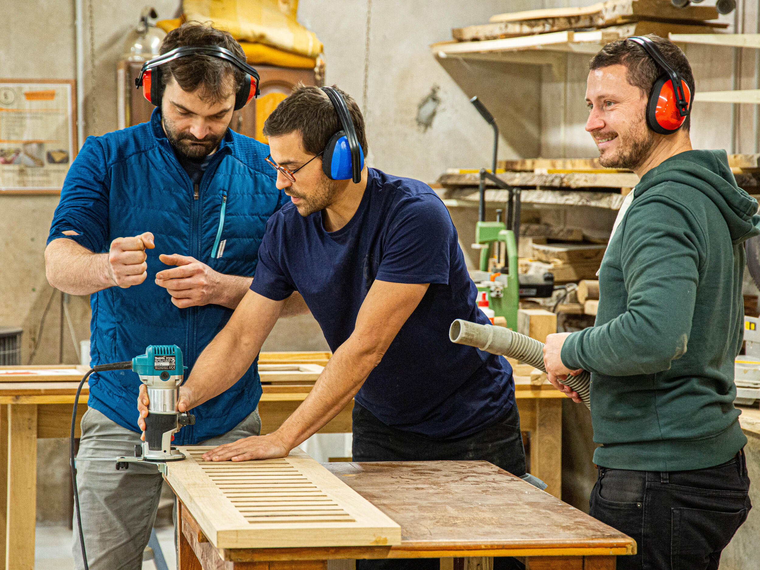 Wecandoo - Rassemblez votre équipe et réalisez un banc en bois pour vos bureaux avec Benjamin - Image n°6