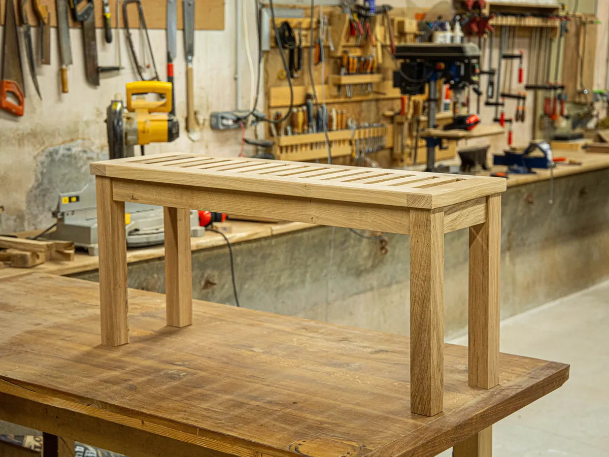 Réalisez un banc en bois en groupe