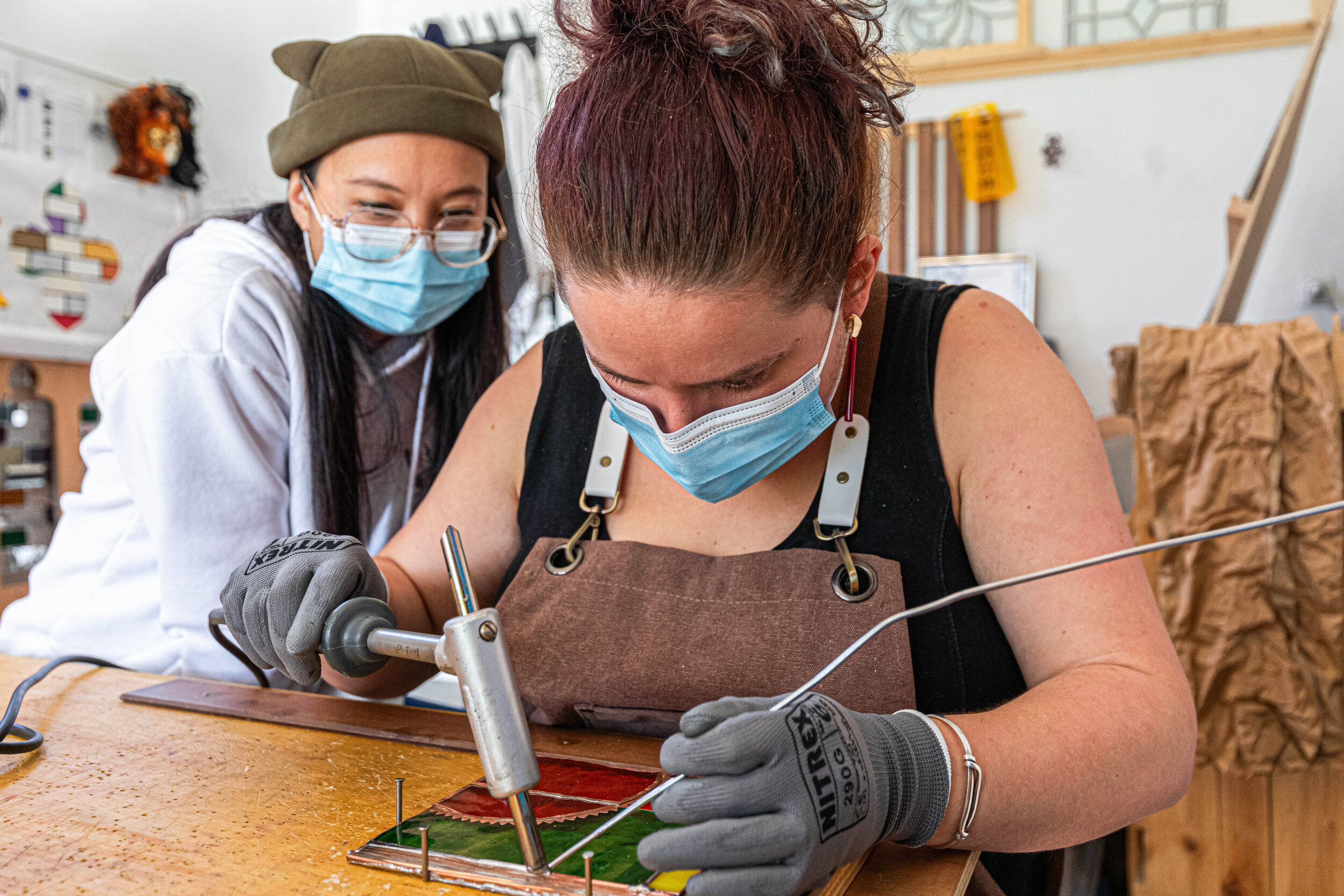 Wecandoo - Fabriquez votre vitrail avec la technique Tiffany avec Sylvia - Afbeelding nr. 5