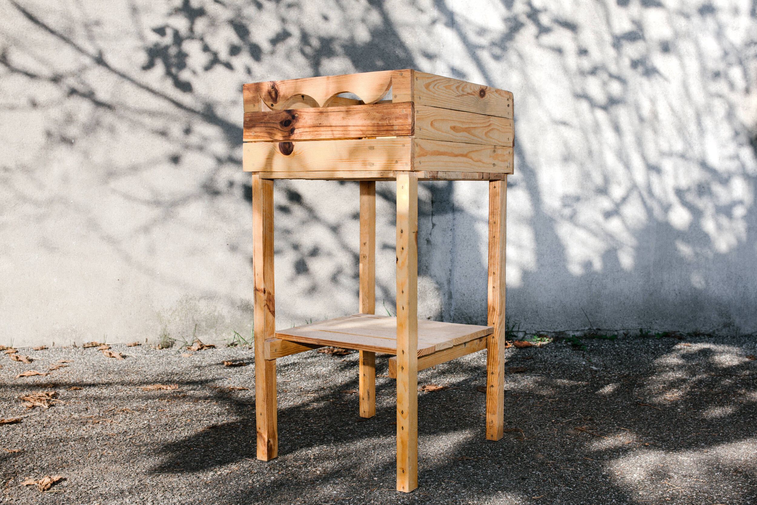 Fabriquez votre jardinière en bois recyclé