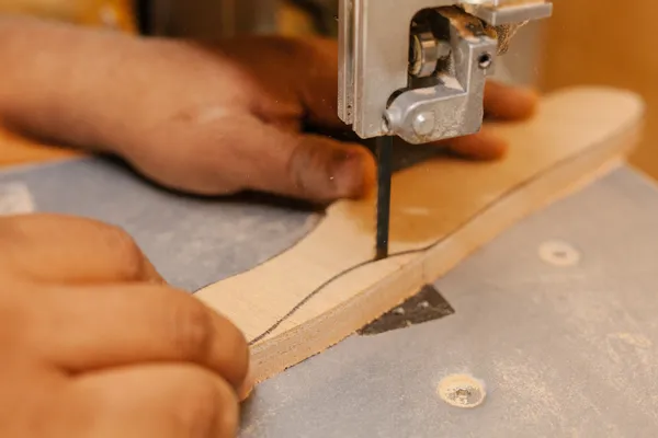 Réalisez vos ustensiles de cuisine en bois recyclé sur deux jours avec Facundo - Image n°5 - Wecandoo