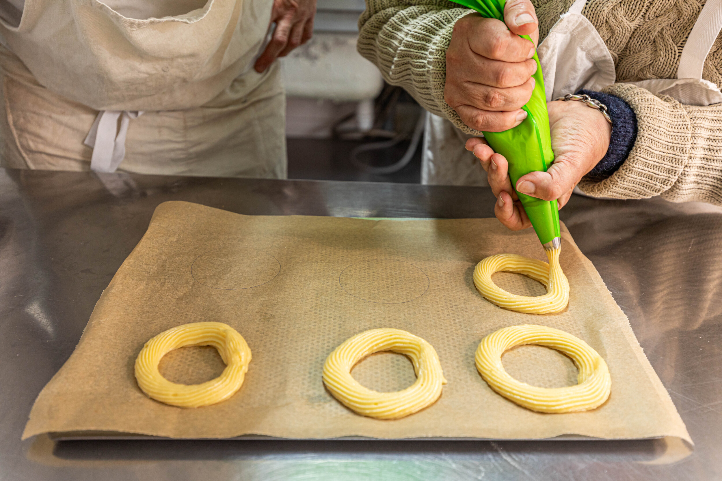 Wecandoo - Réalisez votre Paris-Brest avec Olivier - Image n°1