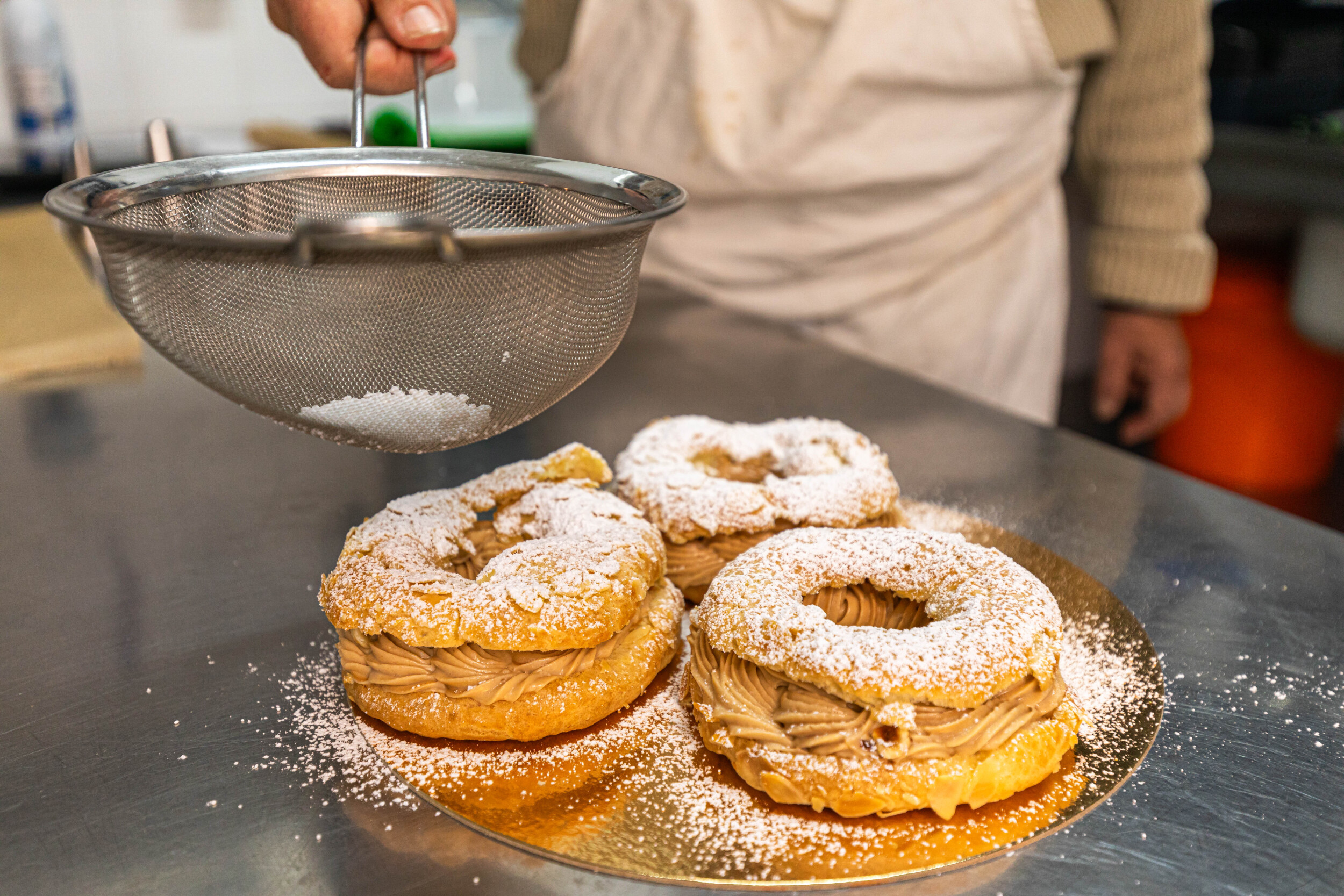 Wecandoo - Réalisez votre Paris-Brest avec Olivier - Image n°8