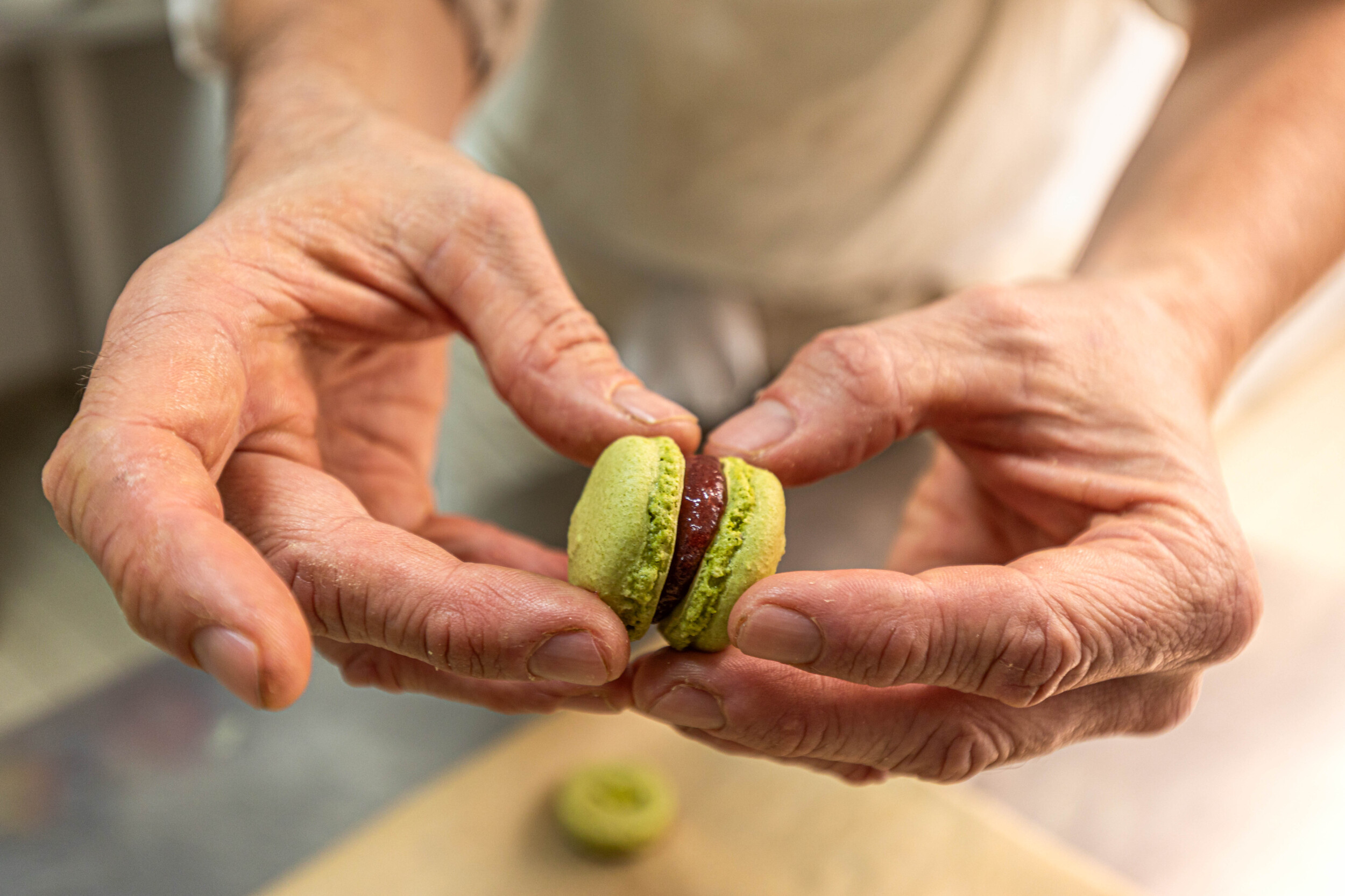 Wecandoo - Réalisez vos macarons avec Olivier - Image n°1