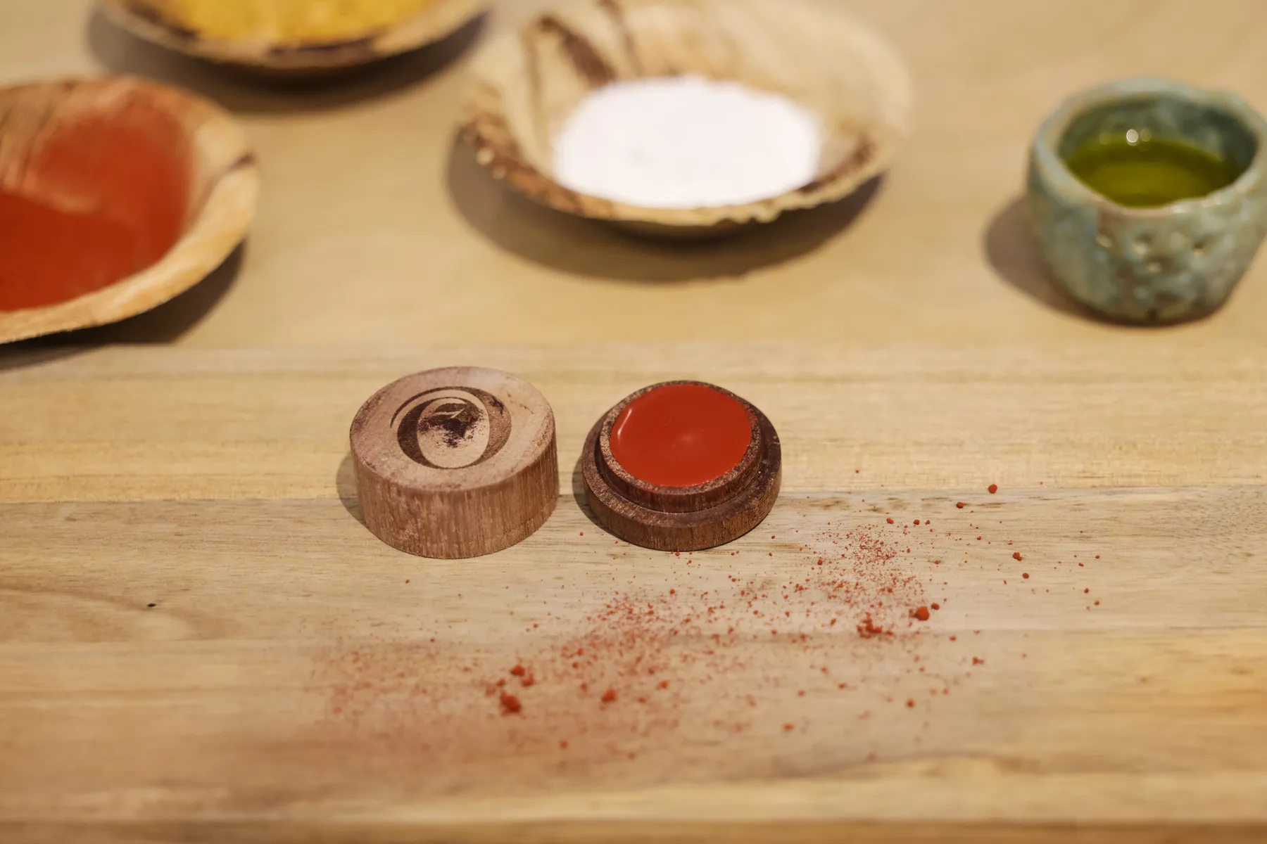 Fabriquez votre rouge à lèvres naturel dans le Viaduc des Arts avec Manon - Afbeelding nr. 1 - Wecandoo