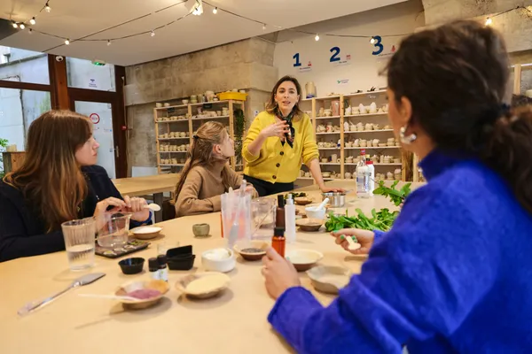 Fabriquez votre rouge à lèvres naturel dans le Viaduc des Arts avec Manon - Image n°4 - Wecandoo
