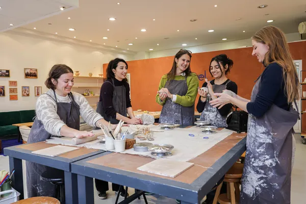 Initiez-vous au tour du potier avec Sonia - Image n°3 - Wecandoo