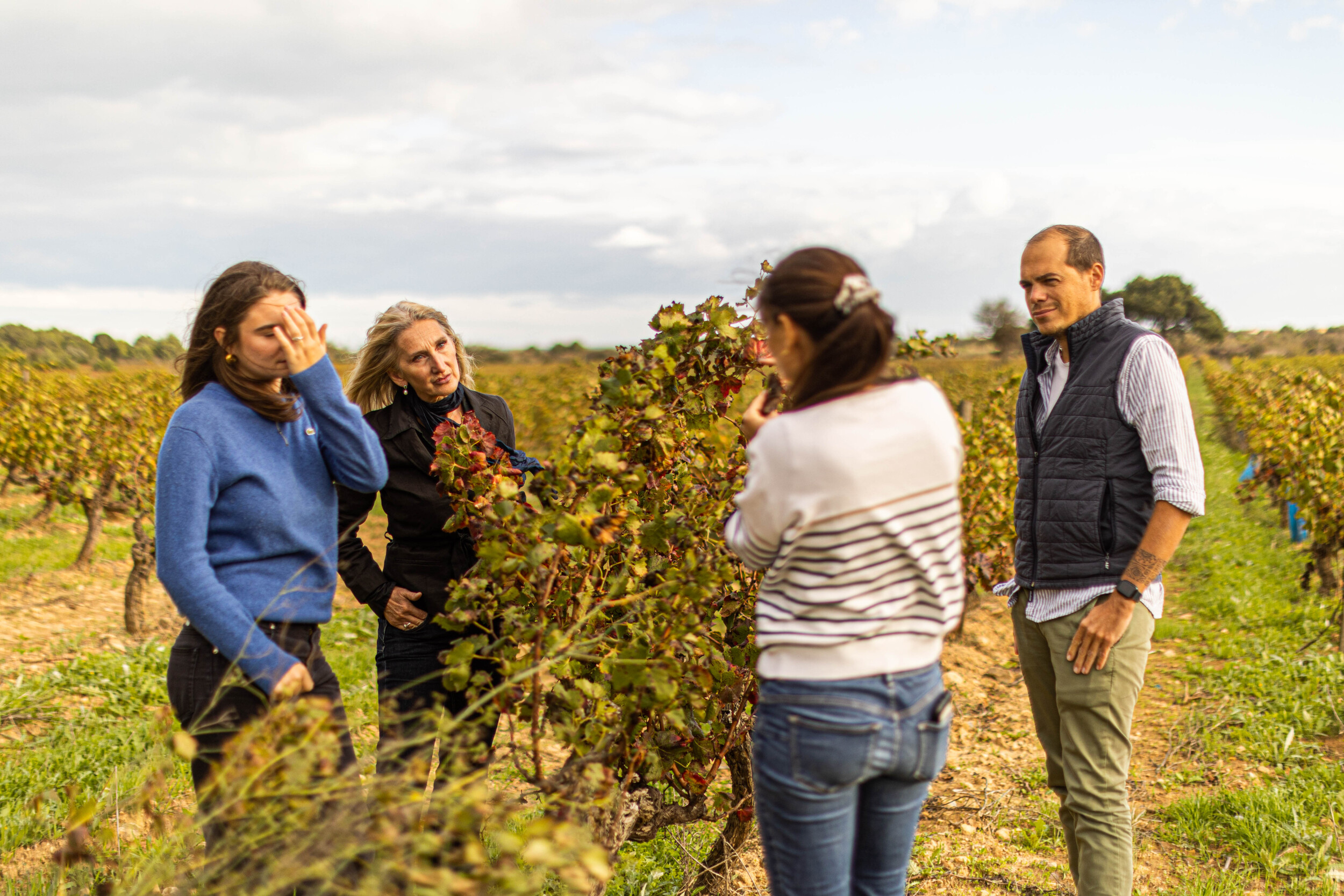 Wecandoo - Assemblez votre bouteille de vin avec Lisa - Image n°3