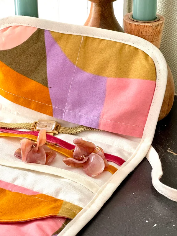 Réalisez votre trousse matelassée ou pochette avec Clémence - Image n°2 - Wecandoo