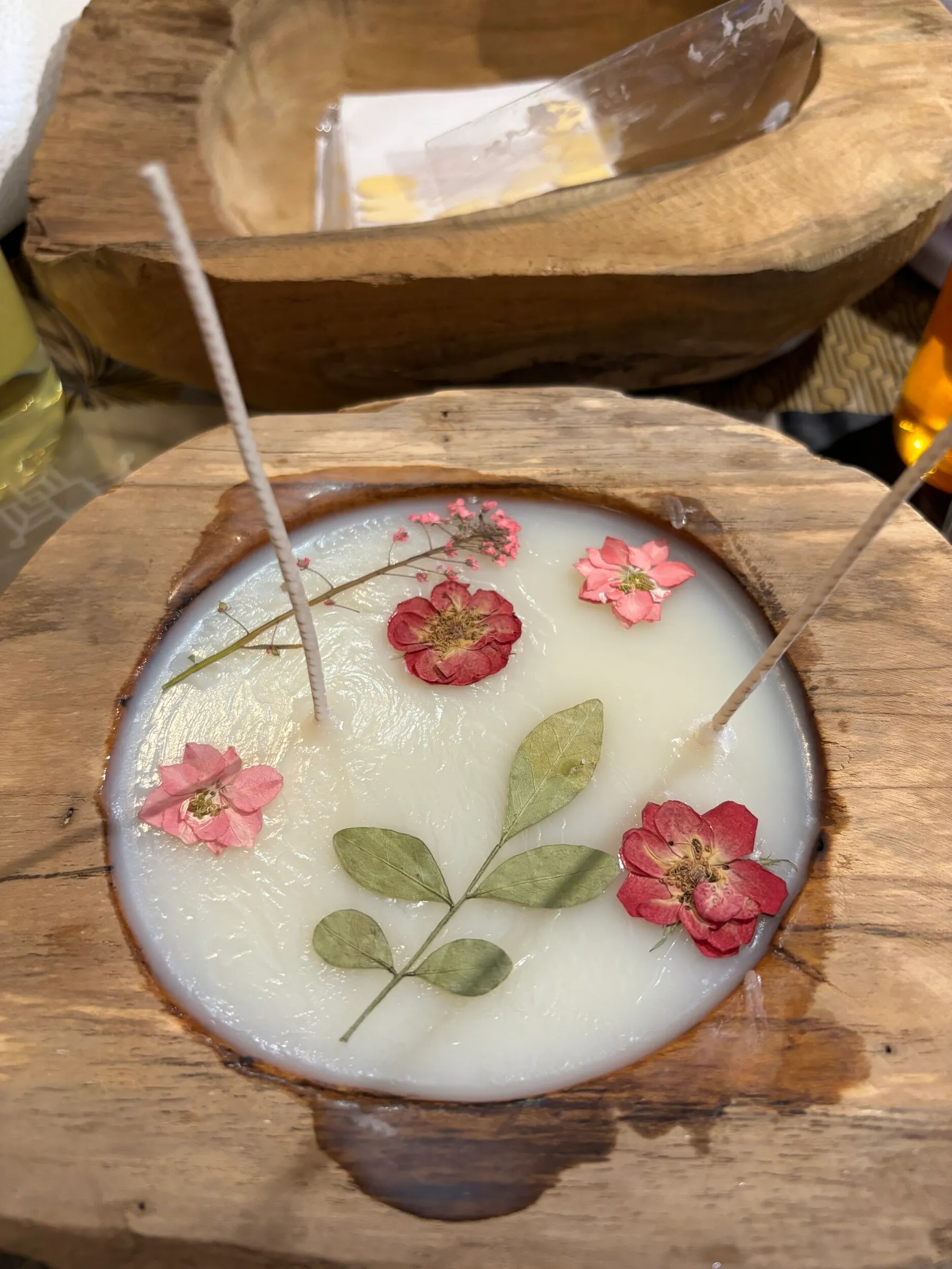 Create your own scented floral candles - Afbeelding nr. 3 - Wecandoo