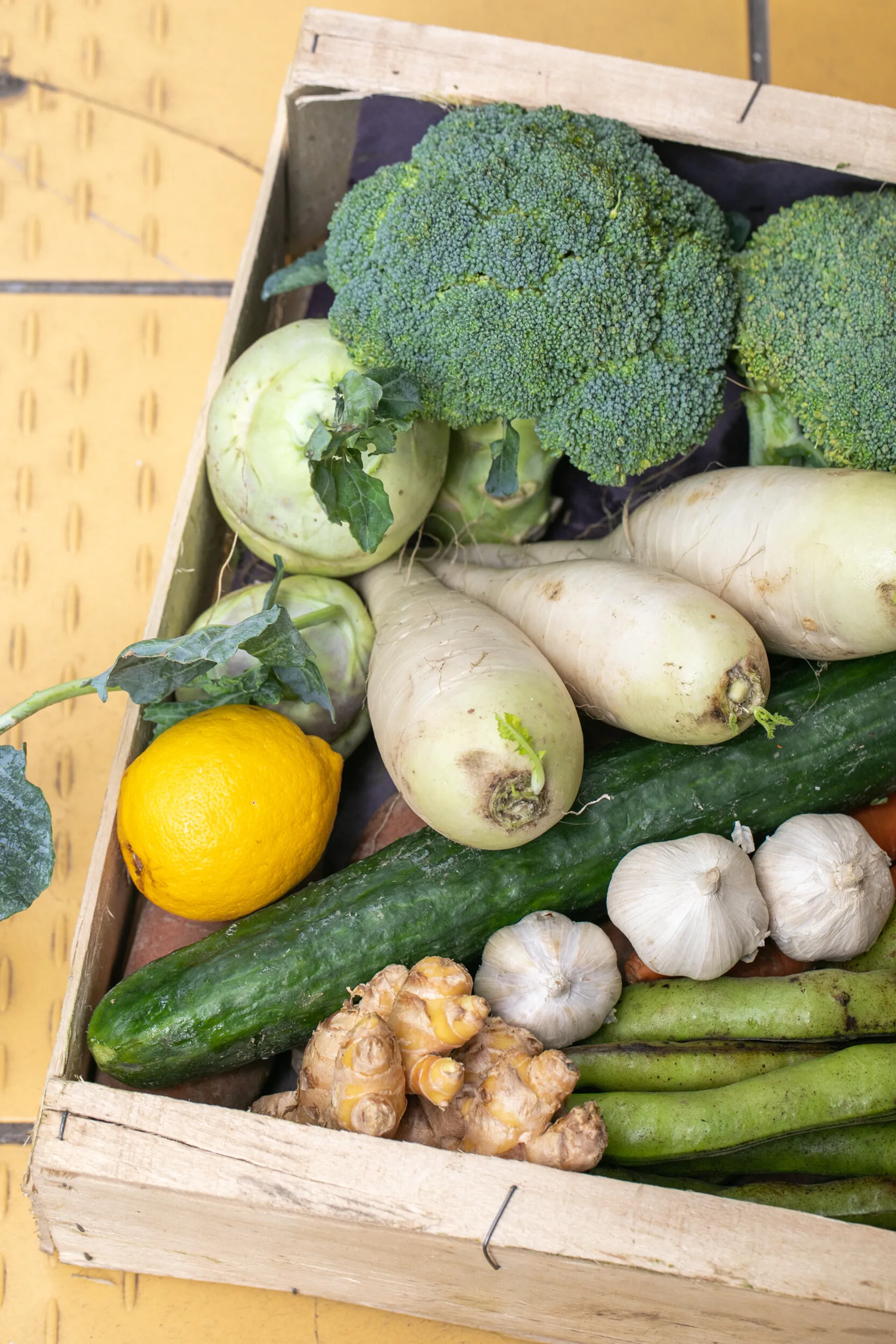 Inspirez votre équipe et confectionnez ensemble des légumes fermentés avec Esther et Ghita - Image n°1 - Wecandoo