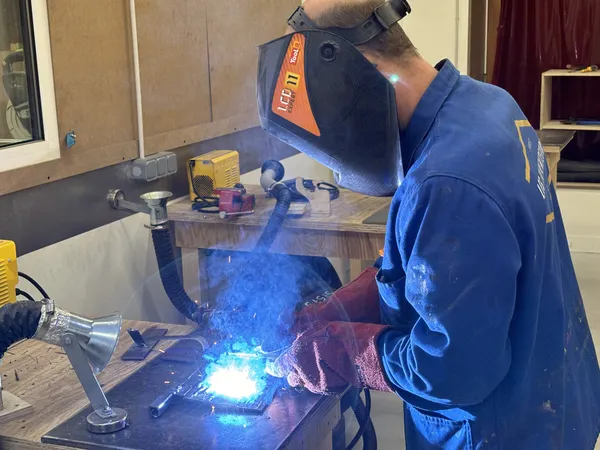 Découvrez la soudure à l'arc avec Julien, François et leur équipe - Image n°2 - Wecandoo